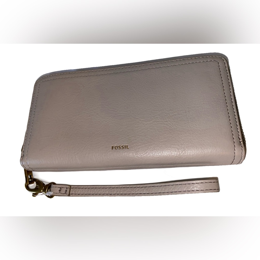 Fossil Women's Tan Eco-Leather Wristlet